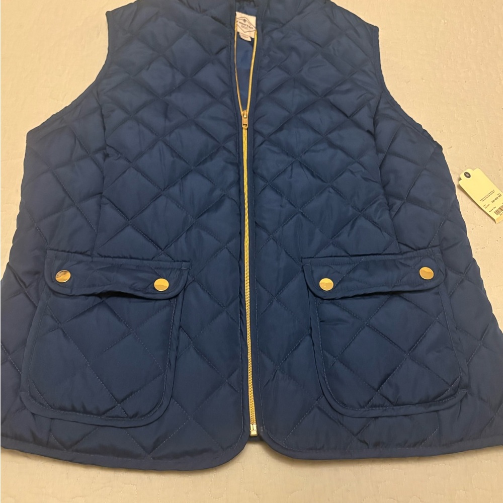 St. John's Bay Womens Quilted Vest in Dark Blue